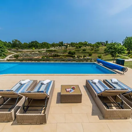 Arkaim With Private Pool