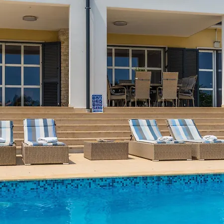 Villa Arkaim With Private Pool *